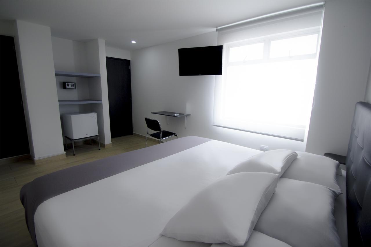 Element Hotel Medellin Room photo