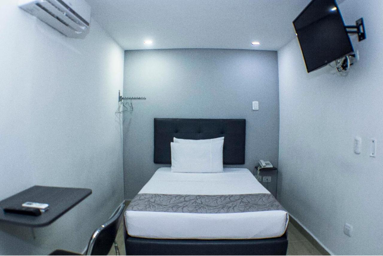 Element Hotel Medellin Exterior photo